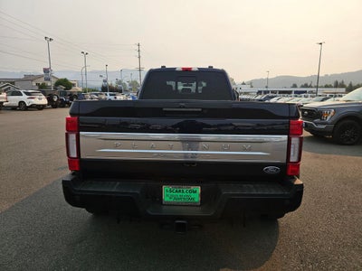 2022 Ford F-450SD Platinum