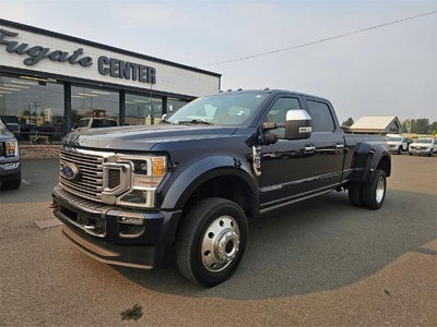 2022 Ford F-450SD Platinum