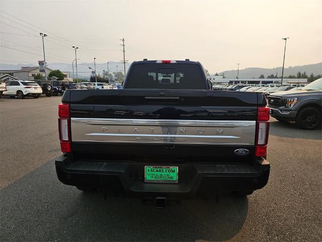 2022 Ford F-450SD Platinum