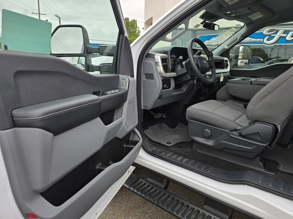2026 Ford Super Duty F-350® XL