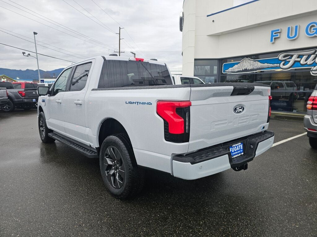 2025 Ford F-150 Lightning Flash