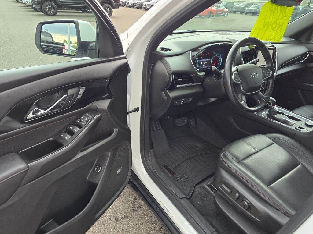 2022 Chevrolet Traverse RS