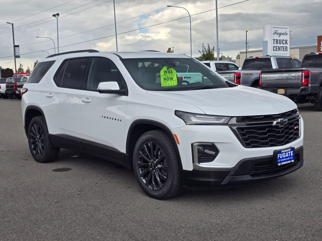 2022 Chevrolet Traverse RS