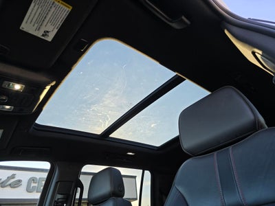 2023 Chevrolet Suburban RST