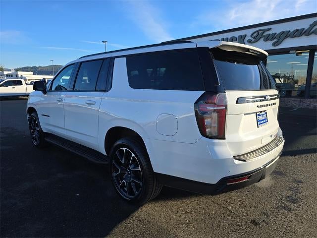 2023 Chevrolet Suburban RST