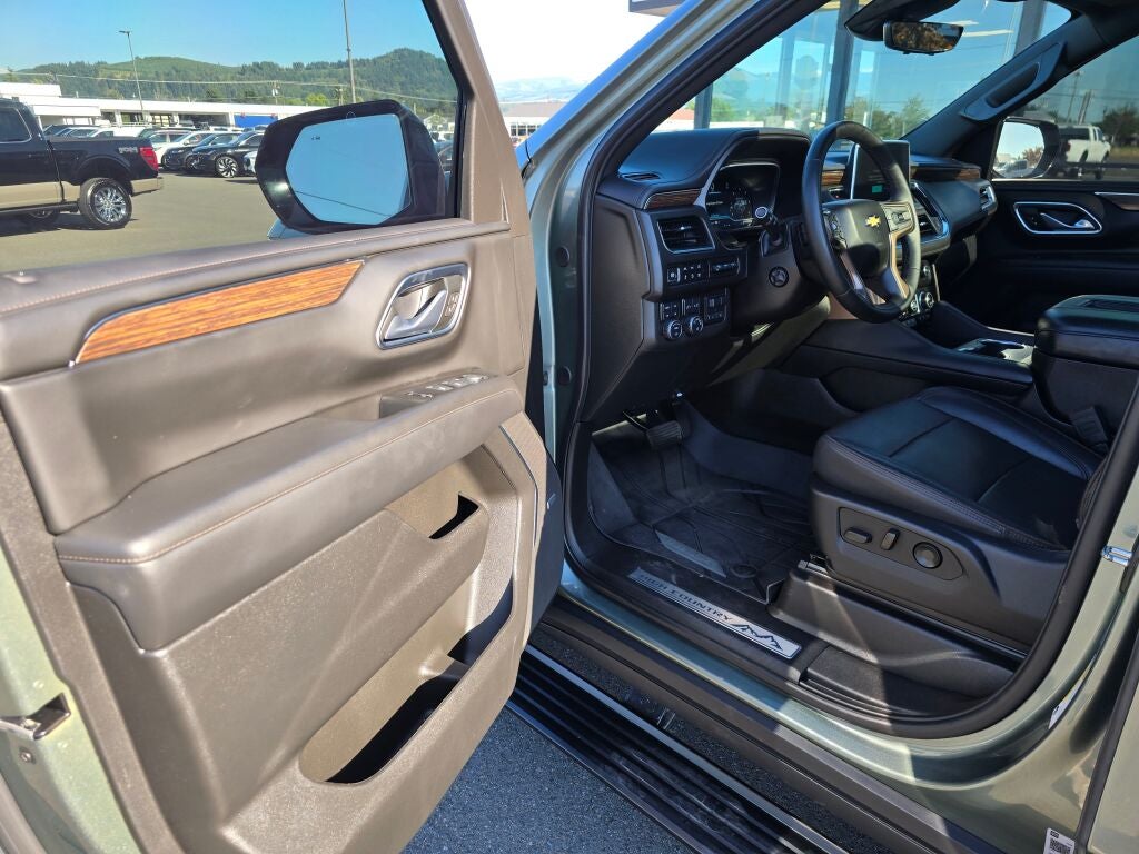 2024 Chevrolet Suburban High Country