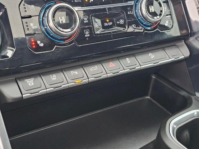 2025 GMC Sierra 3500HD Denali