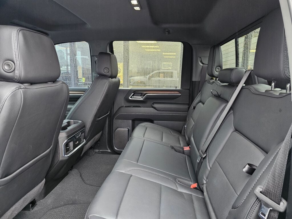 2025 GMC Sierra 3500HD Denali