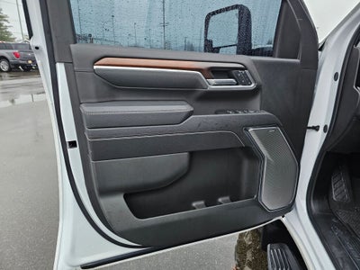 2025 GMC Sierra 3500HD Denali