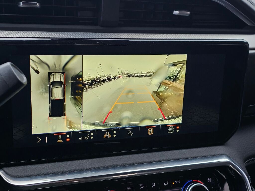 2025 GMC Sierra 3500HD Denali