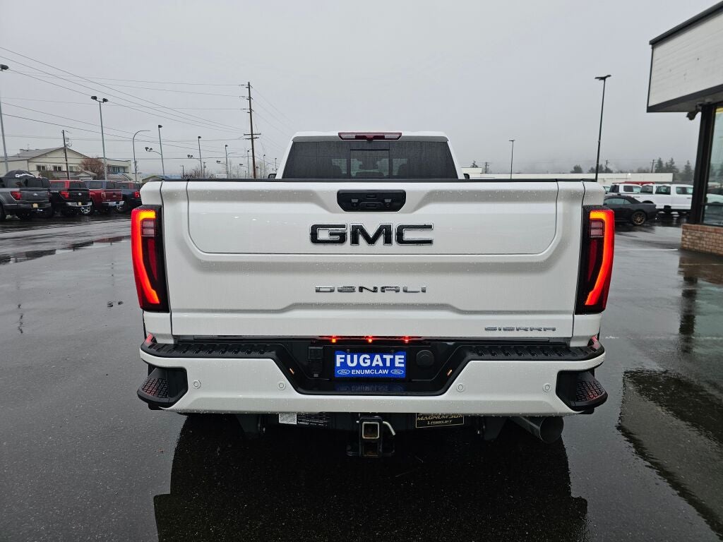 2025 GMC Sierra 3500HD Denali
