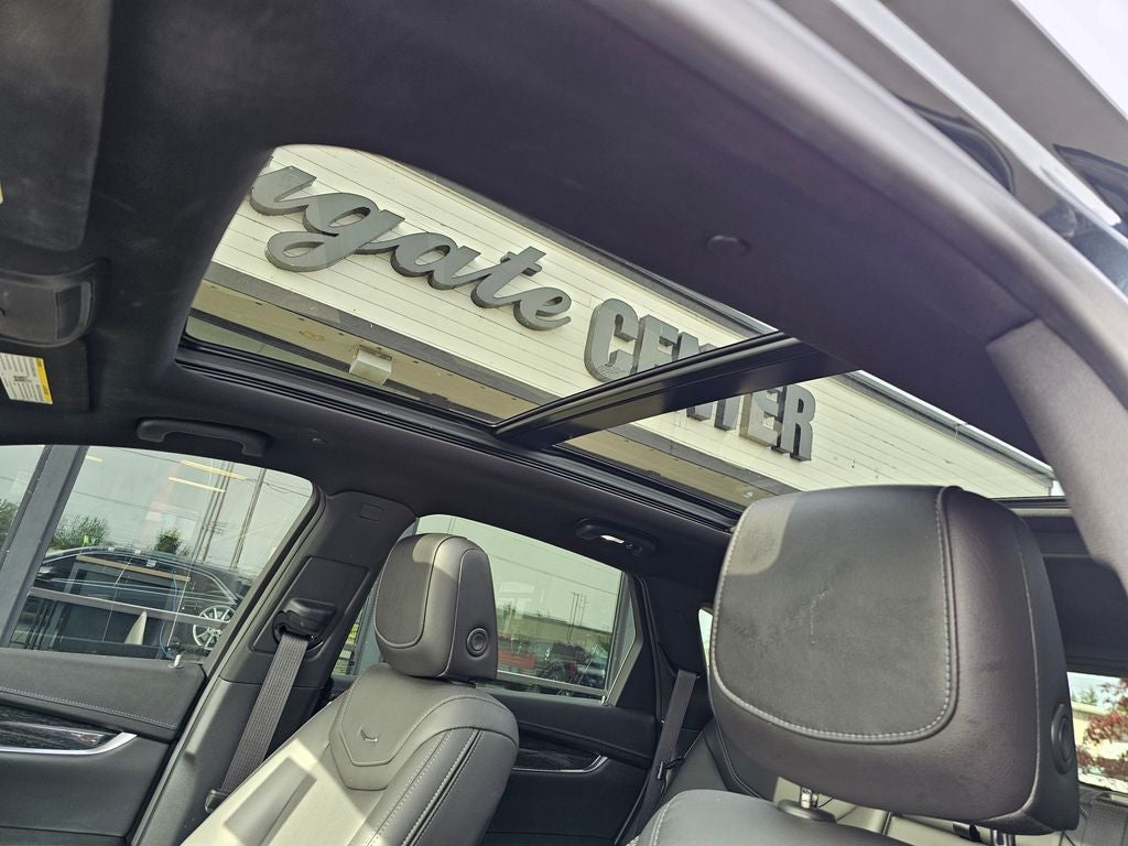 2021 Cadillac XT5 Premium Luxury