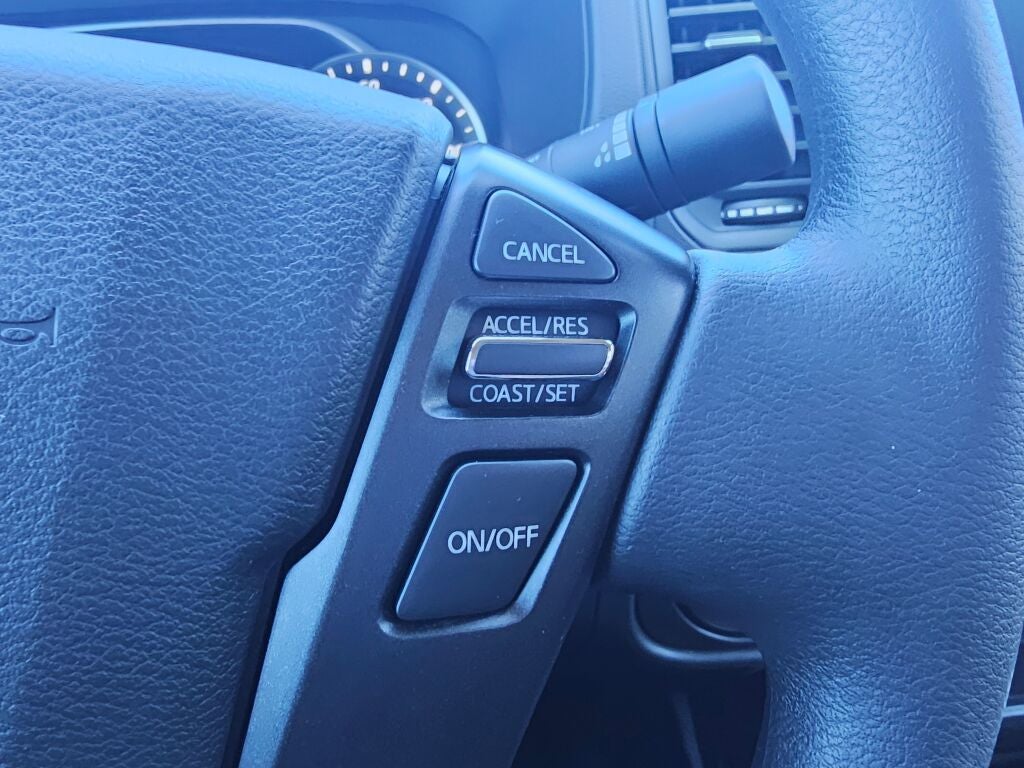 2022 Nissan Frontier S