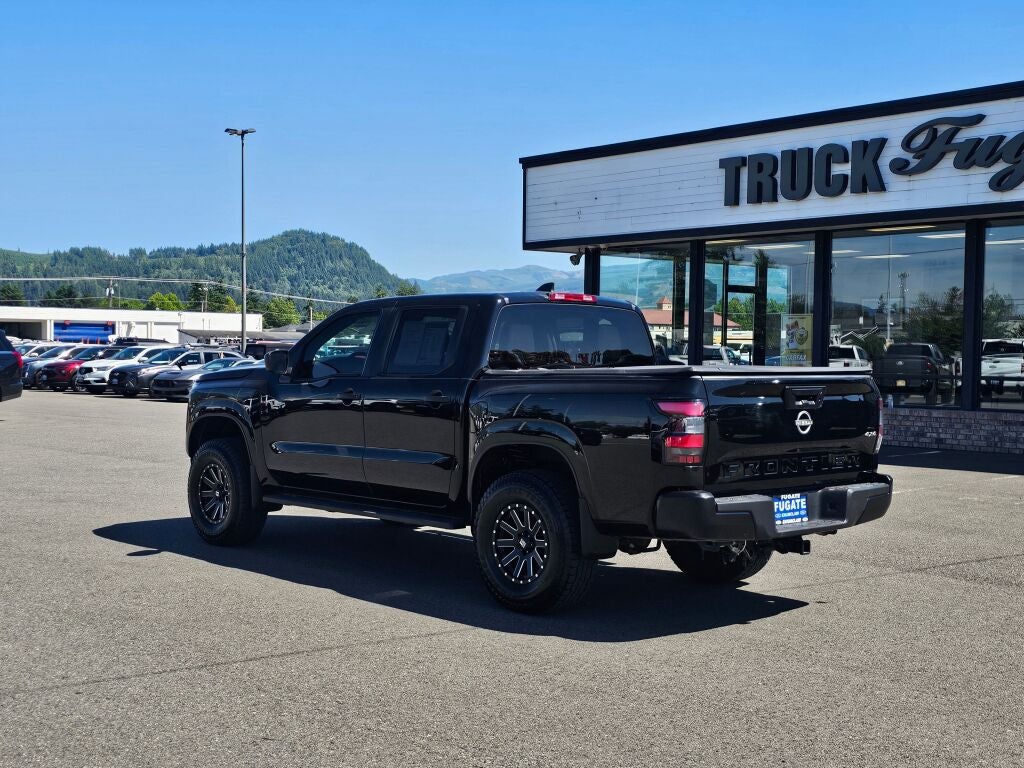 2022 Nissan Frontier S