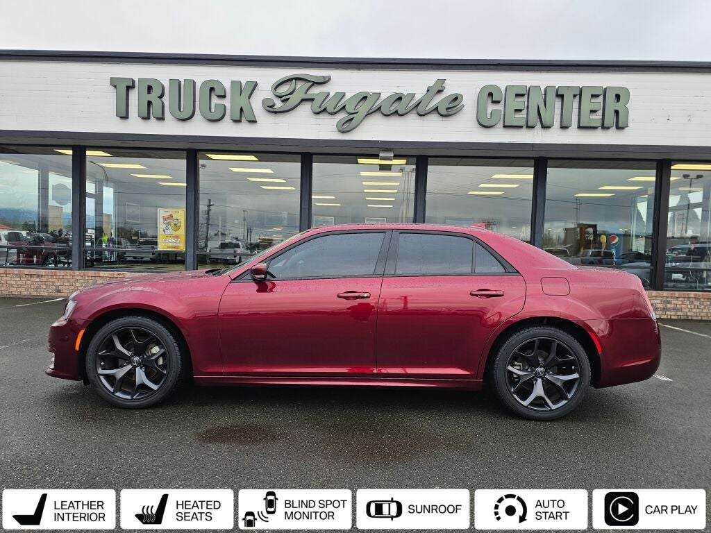 2023 Chrysler 300 Touring L