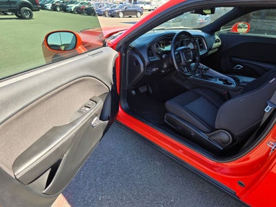 2022 Dodge Challenger SXT