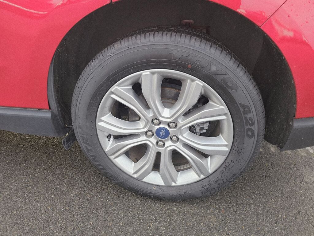 2020 Ford Edge Titanium