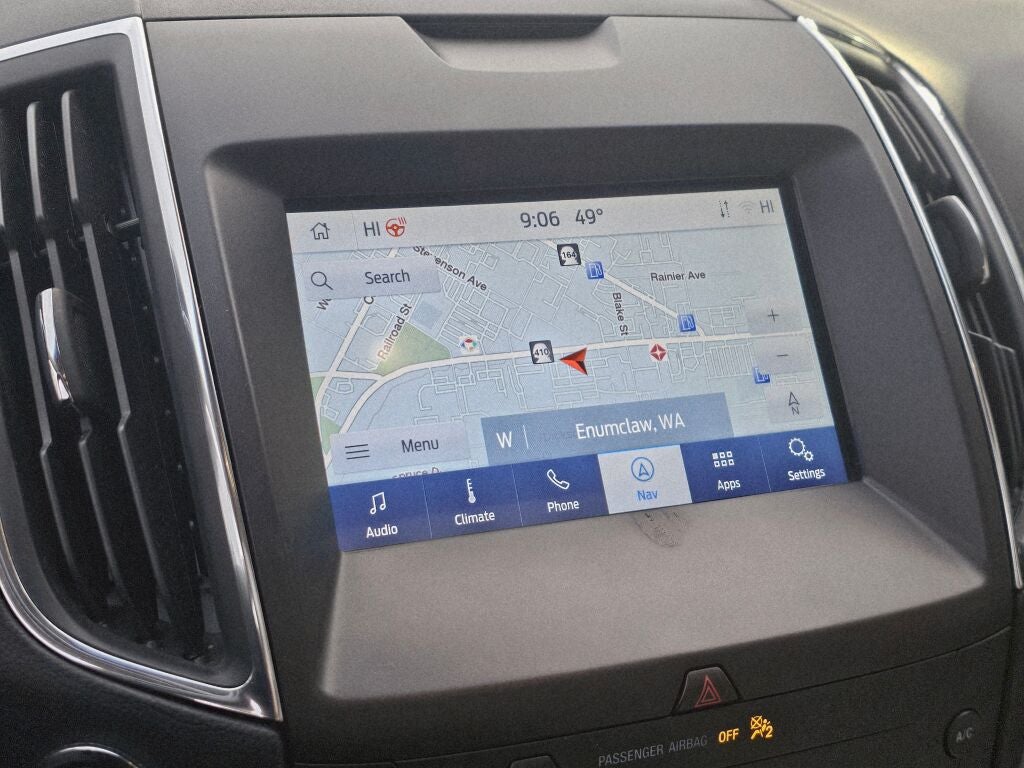 2020 Ford Edge Titanium