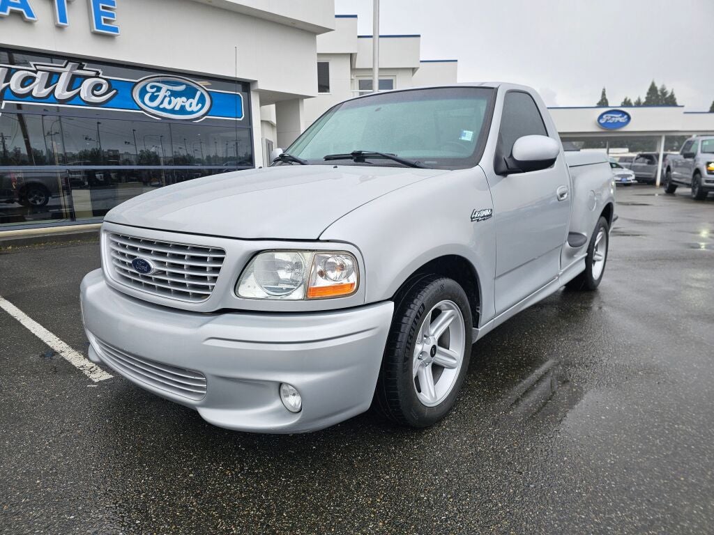 2004 Ford F-150 Lightning