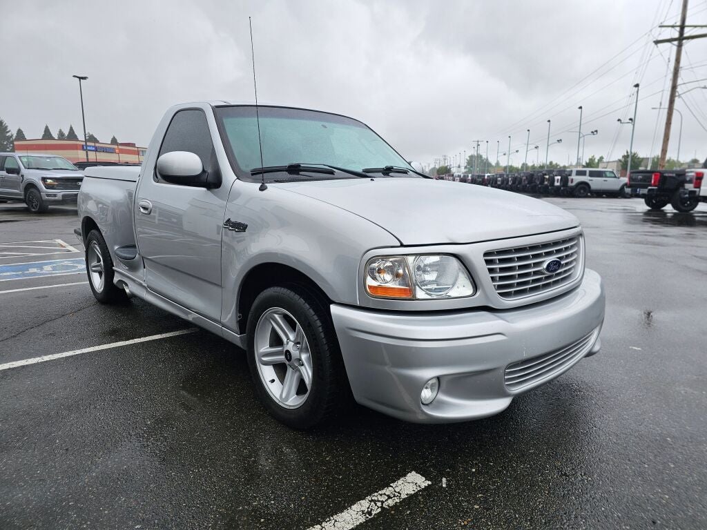 2004 Ford F-150 Lightning
