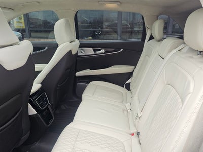 2022 Lincoln Nautilus Black Label