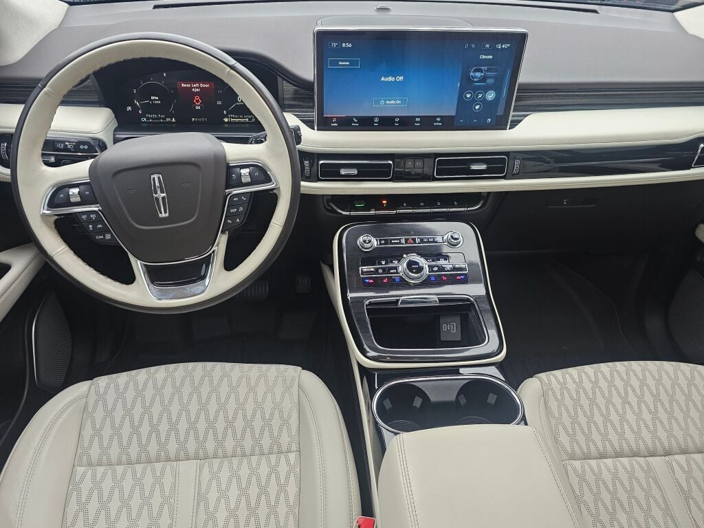 2022 Lincoln Nautilus Black Label