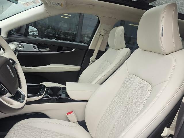 2022 Lincoln Nautilus Black Label