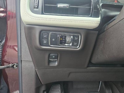 2022 Lincoln Nautilus Black Label