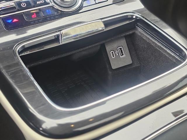 2022 Lincoln Nautilus Black Label