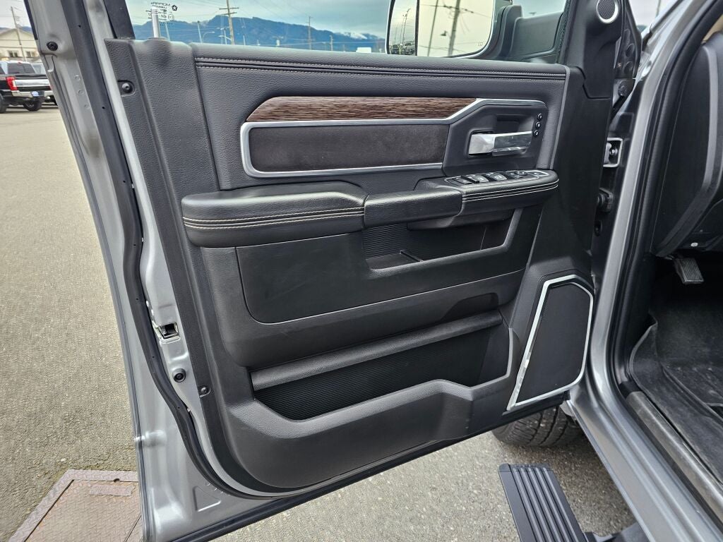 2020 RAM 3500 Laramie