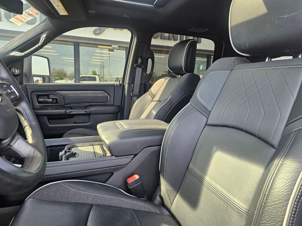 2025 RAM 3500 Limited