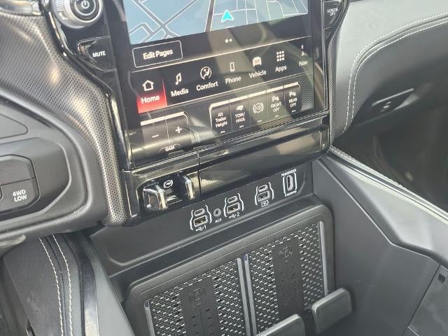 2025 RAM 3500 Limited