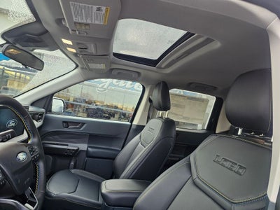 2026 Ford Maverick Lobo Standard