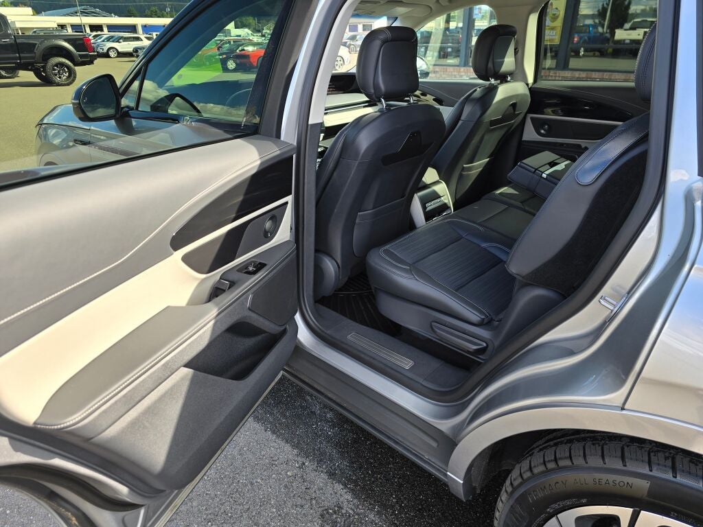 2024 Lincoln Nautilus Reserve