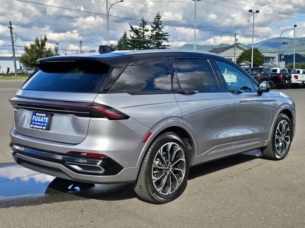2024 Lincoln Nautilus Reserve