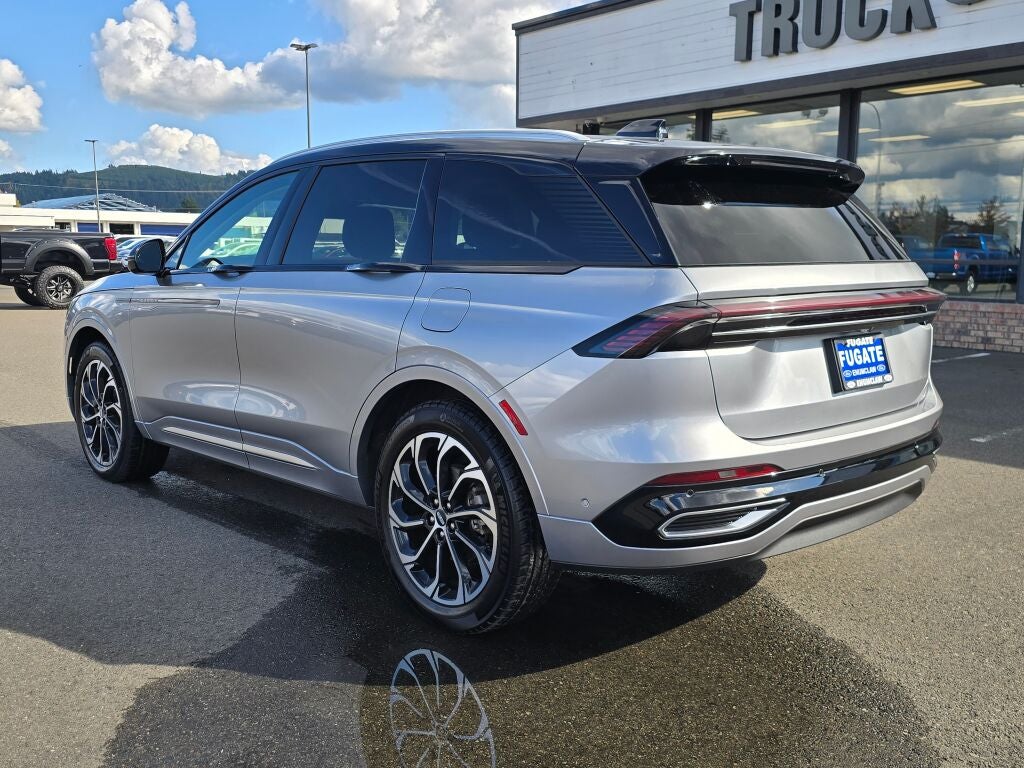 2024 Lincoln Nautilus Reserve