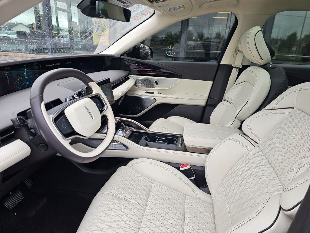 2025 Lincoln Nautilus Black Label