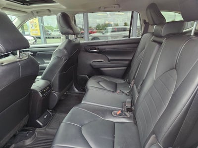 2021 Toyota Highlander XLE