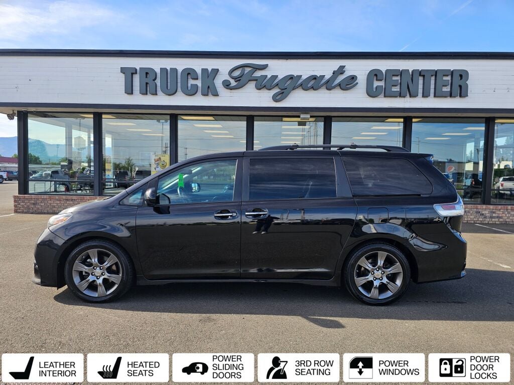 2015 Toyota Sienna SE V6 8-Passenger's photo