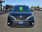 2015 Toyota Sienna SE 8 Passenger