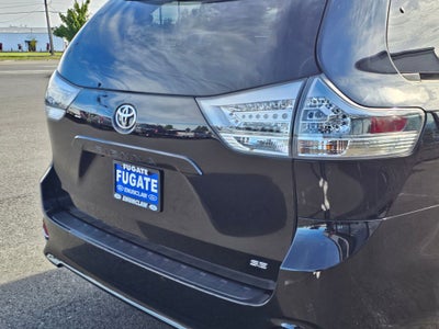 2015 Toyota Sienna SE 8 Passenger