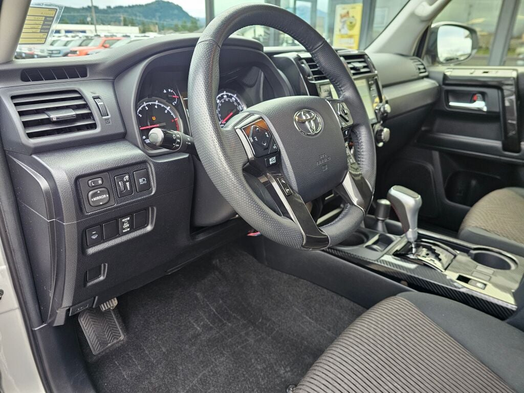 2021 Toyota 4Runner TRD Off-Road