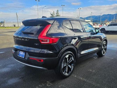 2021 Volvo XC40 Momentum