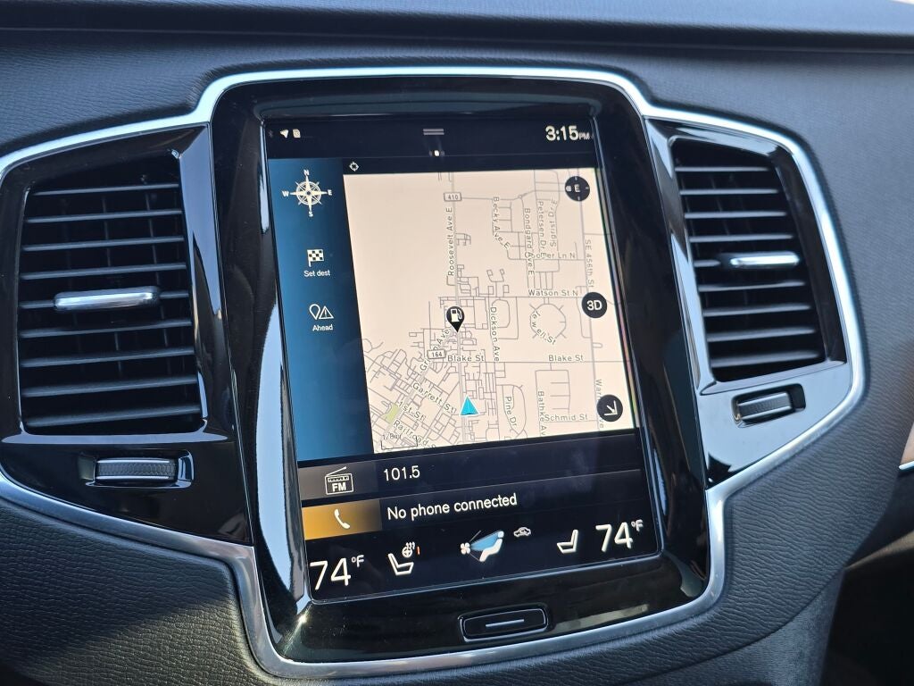 2021 Volvo XC90 T6 Momentum