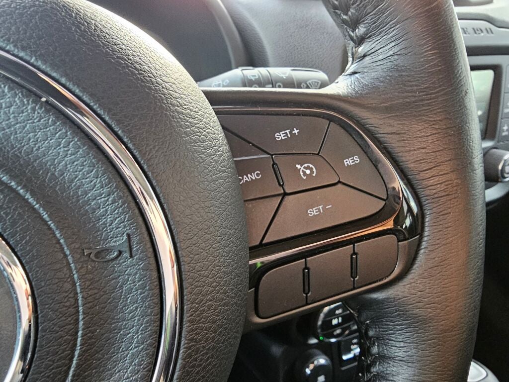 2017 Jeep Renegade Altitude