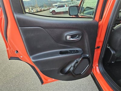 2017 Jeep Renegade Altitude